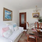 Apartamento Comfort And Convenience In Marías Gijón