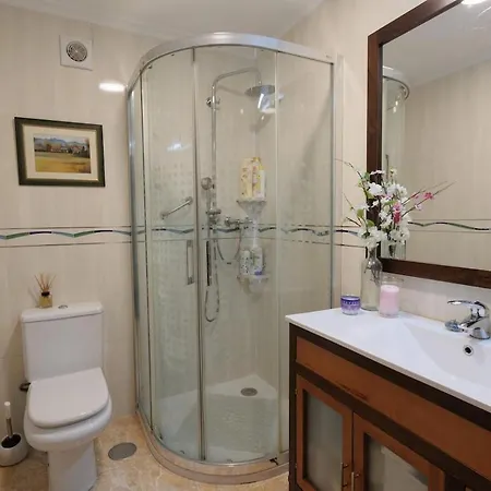 Comfort And Convenience In Marias Appartamento *