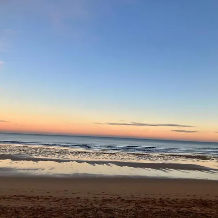 Comfort And Convenience In Marias Appartamento Gijón