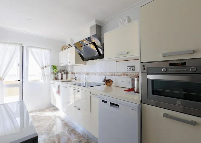 Comfort And Convenience In Marias * Gijon