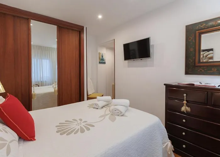 Апартаменти Comfort And Convenience In Marias Хіхон